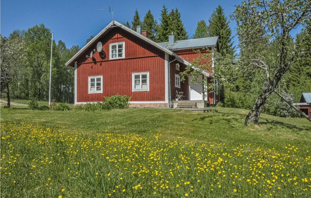 Cozy Home In Lesjoefors With Kitchen Lesjofors Exterior photo