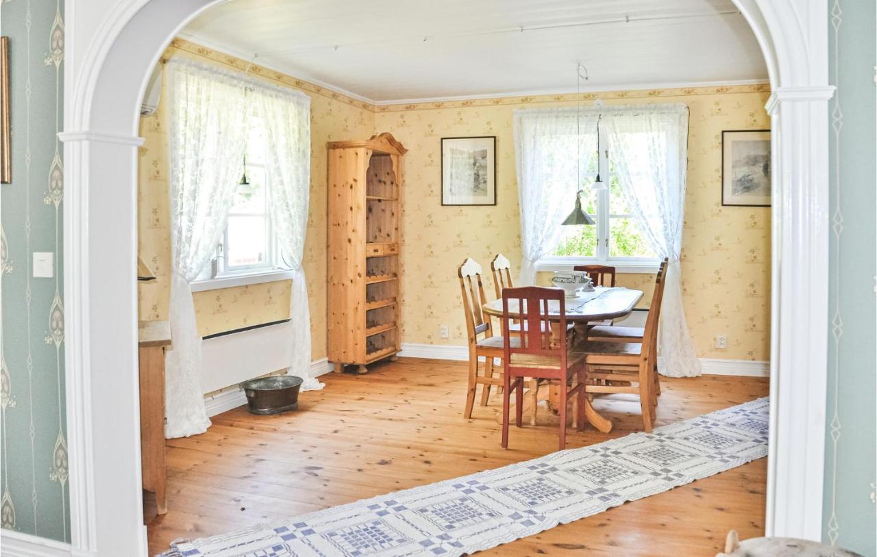 Cozy Home In Lesjoefors With Kitchen Lesjofors Exterior photo